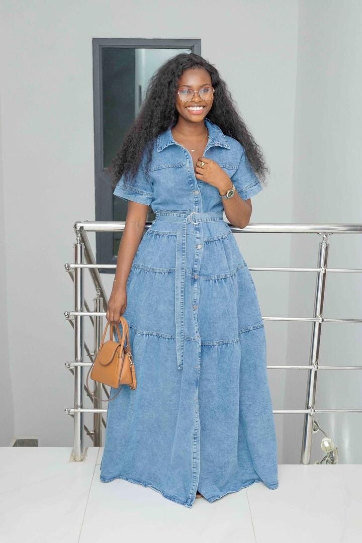 Robe longue en jean élégante