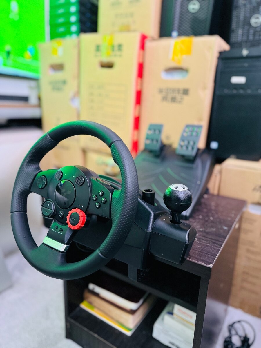 Logitech Gaming Steering wheel