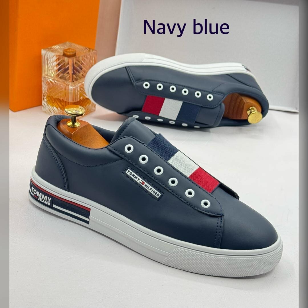 TOMMY HILFIGER NAVY BLUE
