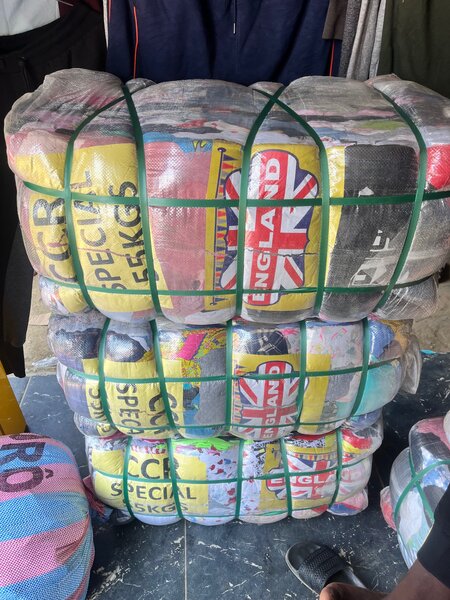 Balles de Friperie ( vêtements enfants mixtes )