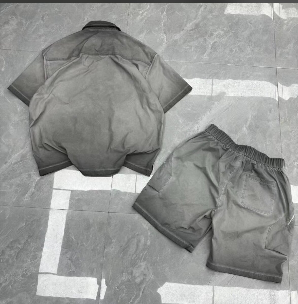 Ensemble Short et Chemise Gris Homme