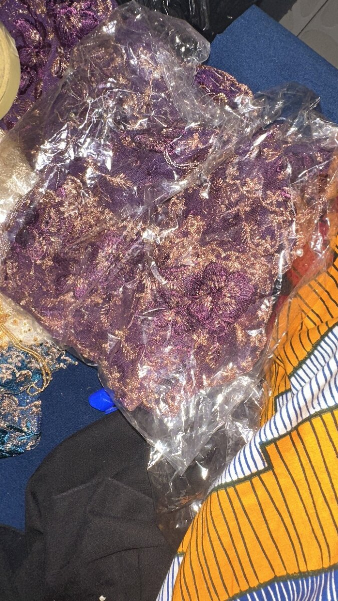 Écharpe perlée élégante