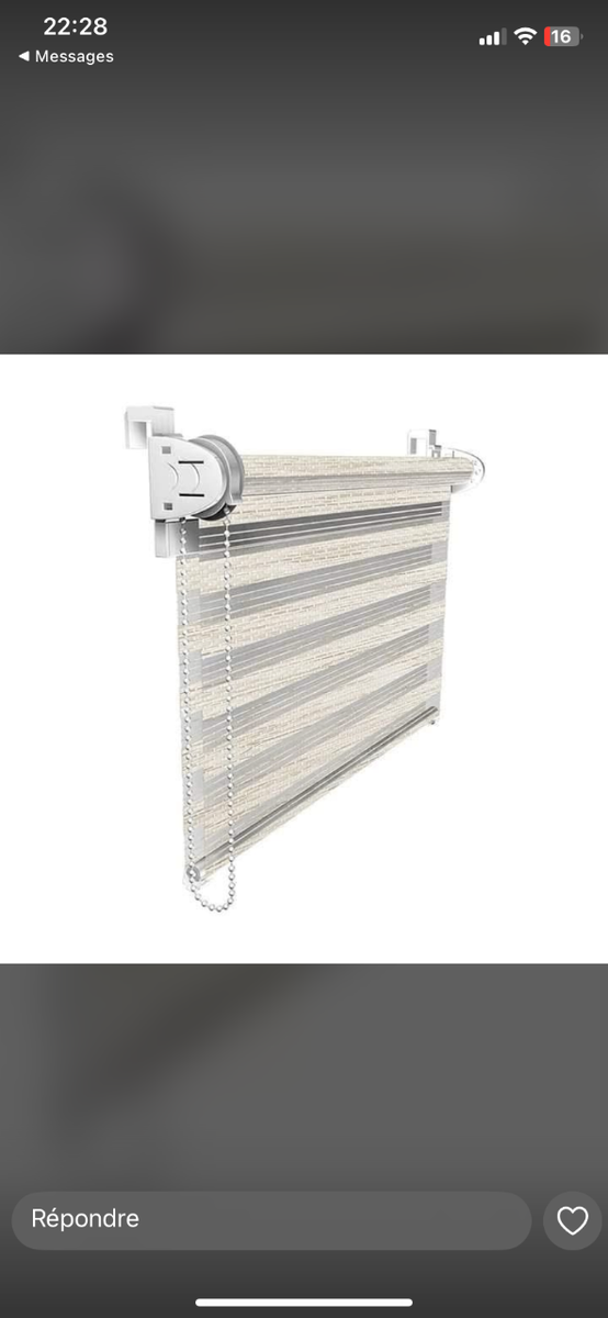 Ovent et bâche et store