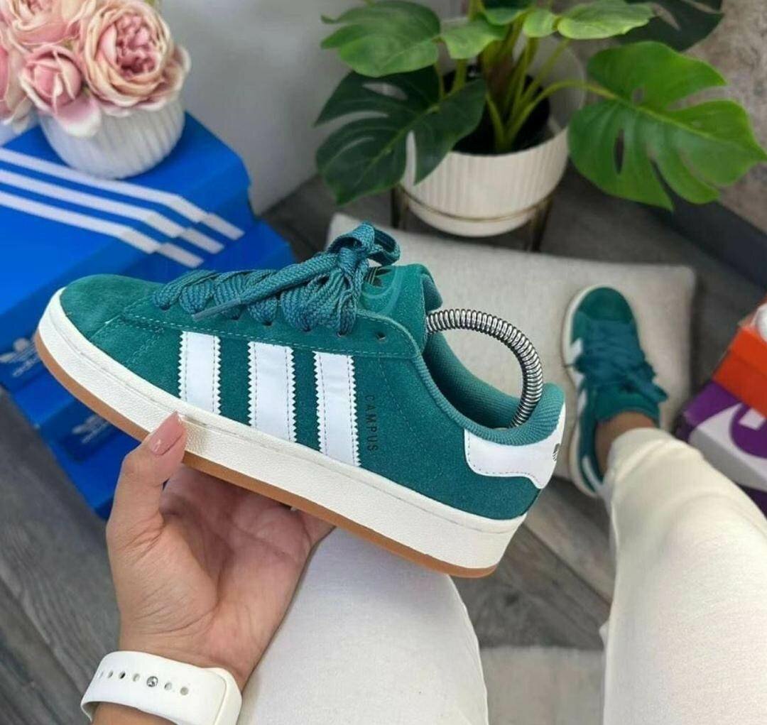 Chaussures Campus élégantes