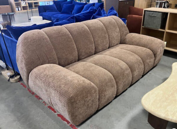 Canapé en velours côtelé