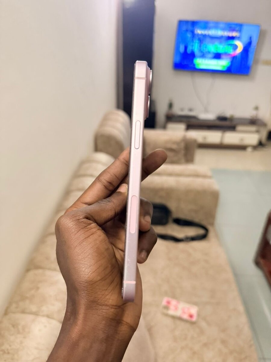 iPhone 15 Rose - Neuf