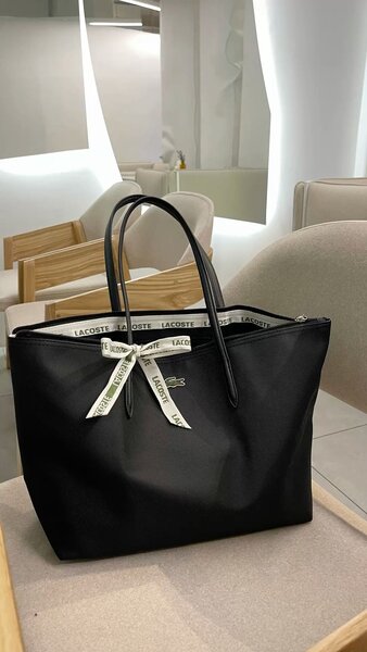 Sac cabas noir élégant