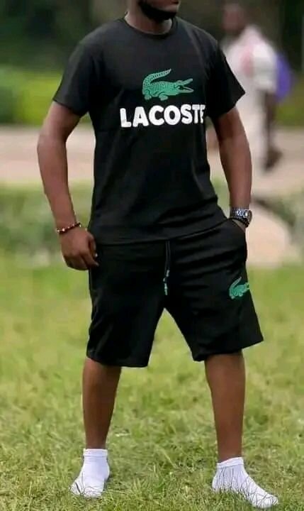 Tenue de sport homme décontractée