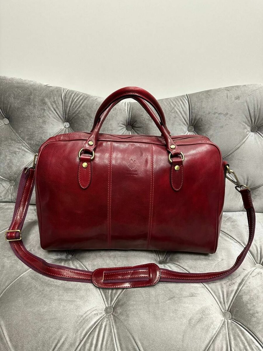 Дорожная сумка, Италия