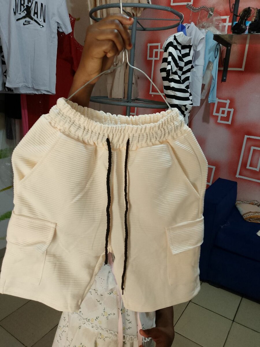 Ensemble enfant beige en velours côtelé