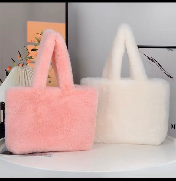 Sac en peluche doux coloré