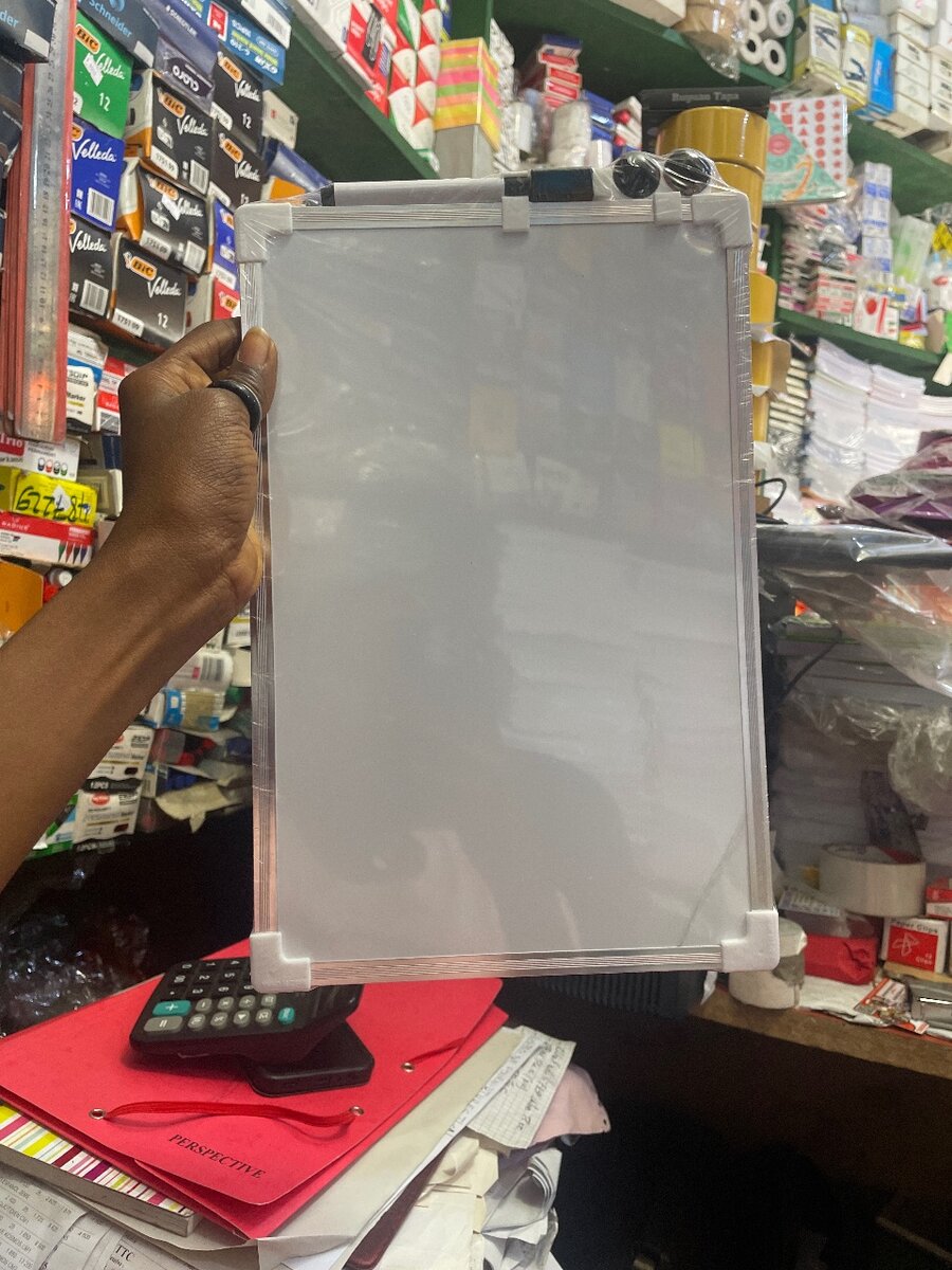 Ardoise à marqueur 30cm