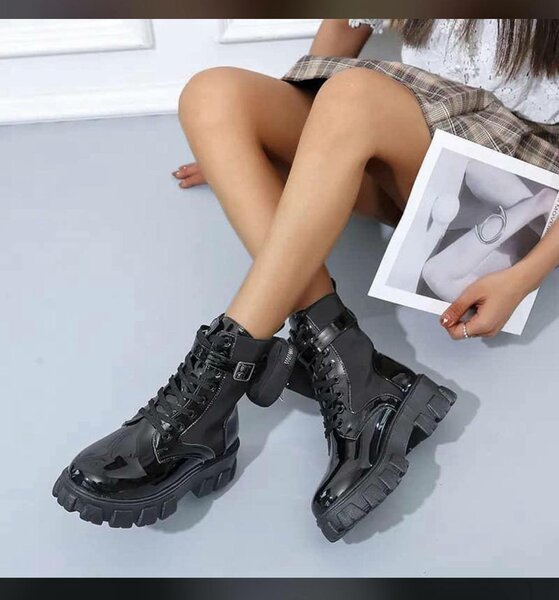 Bottes combattantes noires