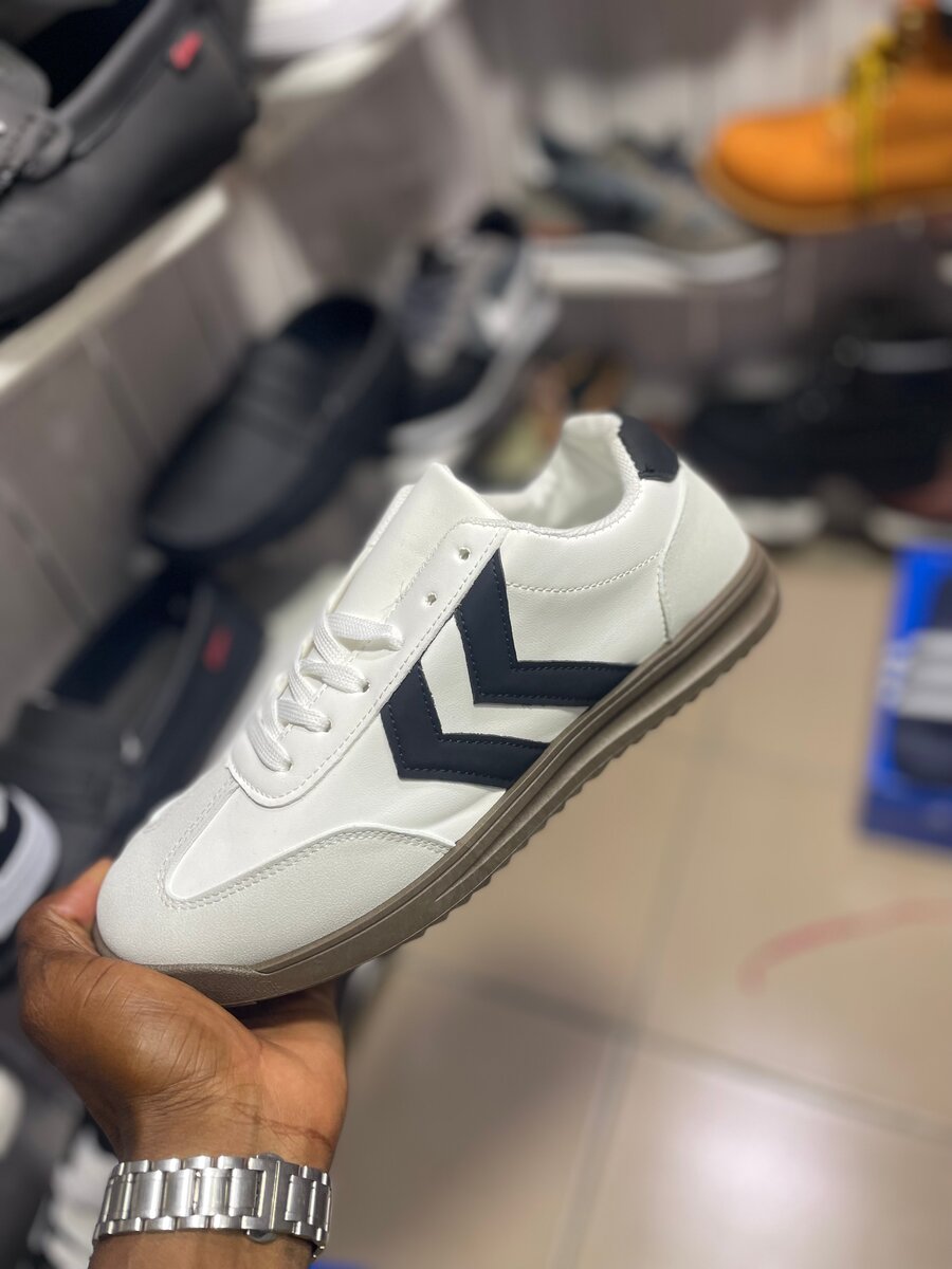 Baskets blanches tendance