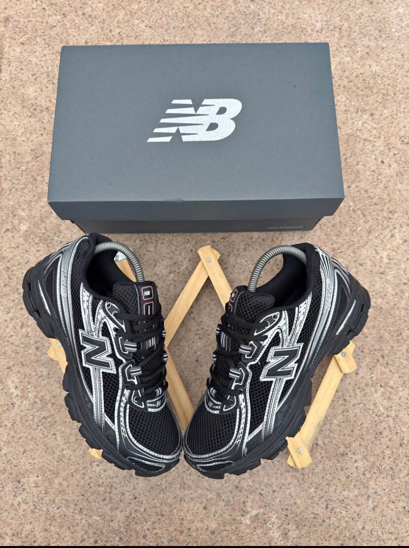 Chaussures New Balance 720