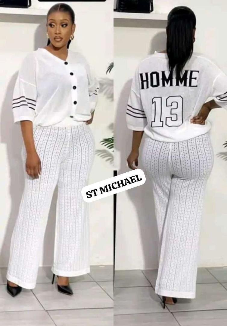 Robe rayée élégante à manches longues