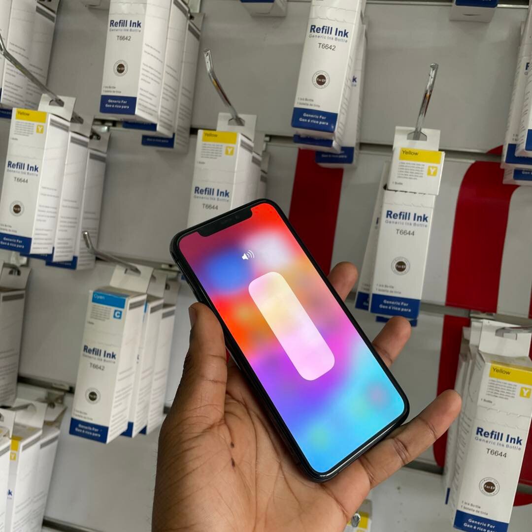  Apple iPhone 11 Pro 64GB Silver