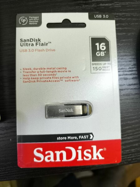 SanDisk USB 3.0 16GB