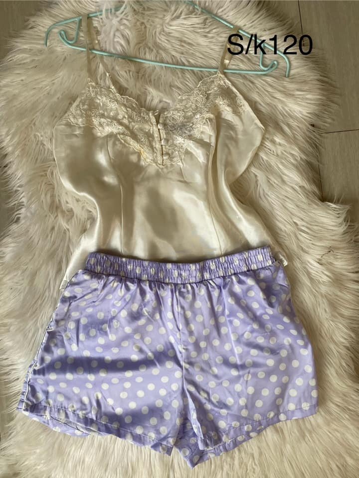 Beautiful and comfortable hot women's lingerie