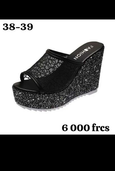 Sandales Compensées Pailletées