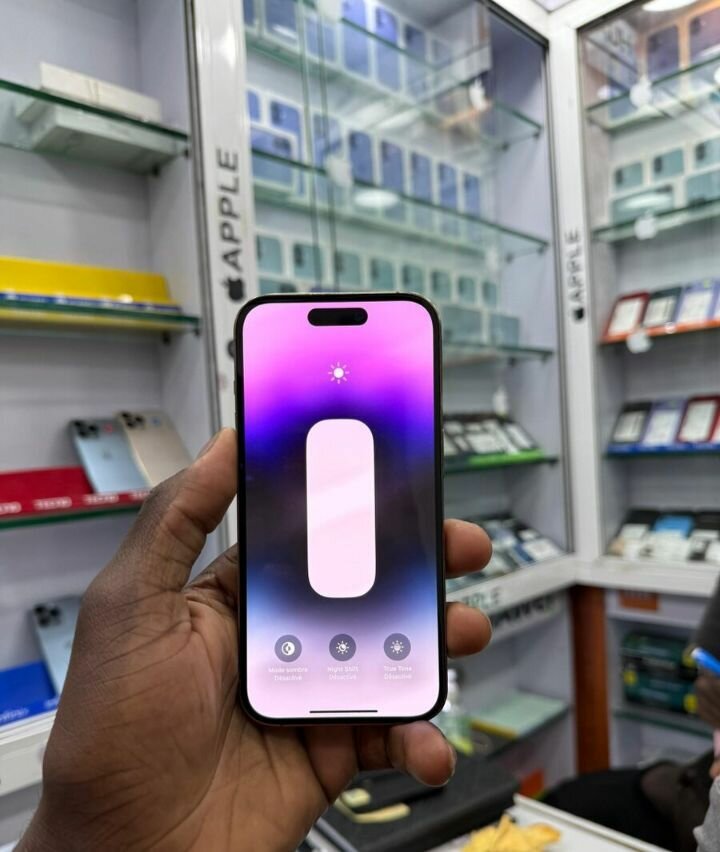 iPhone 14 Pro Max 128 Go Doré