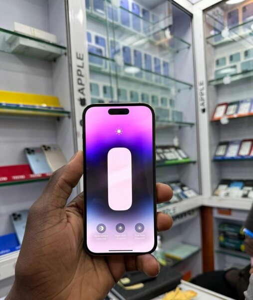 iPhone 14 Pro Max 128 Go Doré