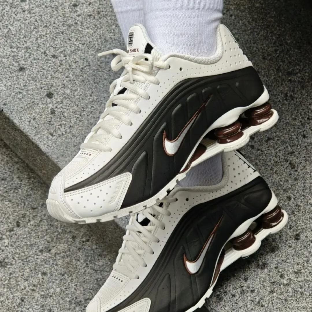 Baskets de course Nike Shox