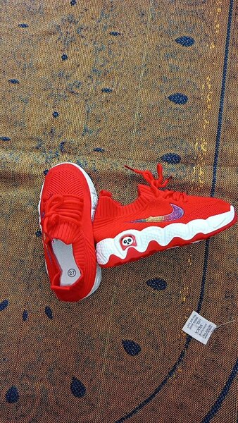 Basket mixte tendance