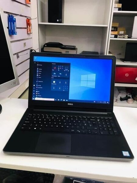 Dell Inspiron 15 