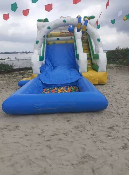 Toboggan gonflable géant pour enfants