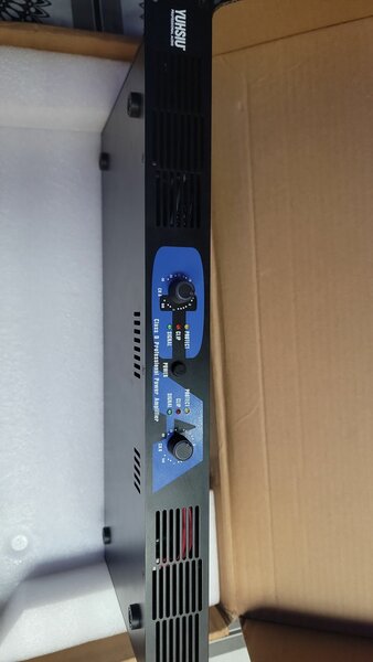 Professional digital power amplifier