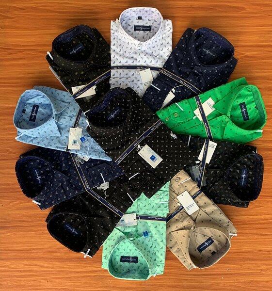 Polo long sleeves design