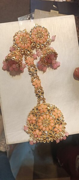 Kundan Bandia Earing set