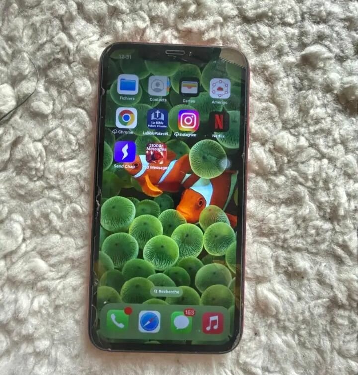 Apple iPhone XR Rouge - Téléphone Intelligent