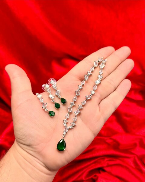 American Diamond 1 karat set