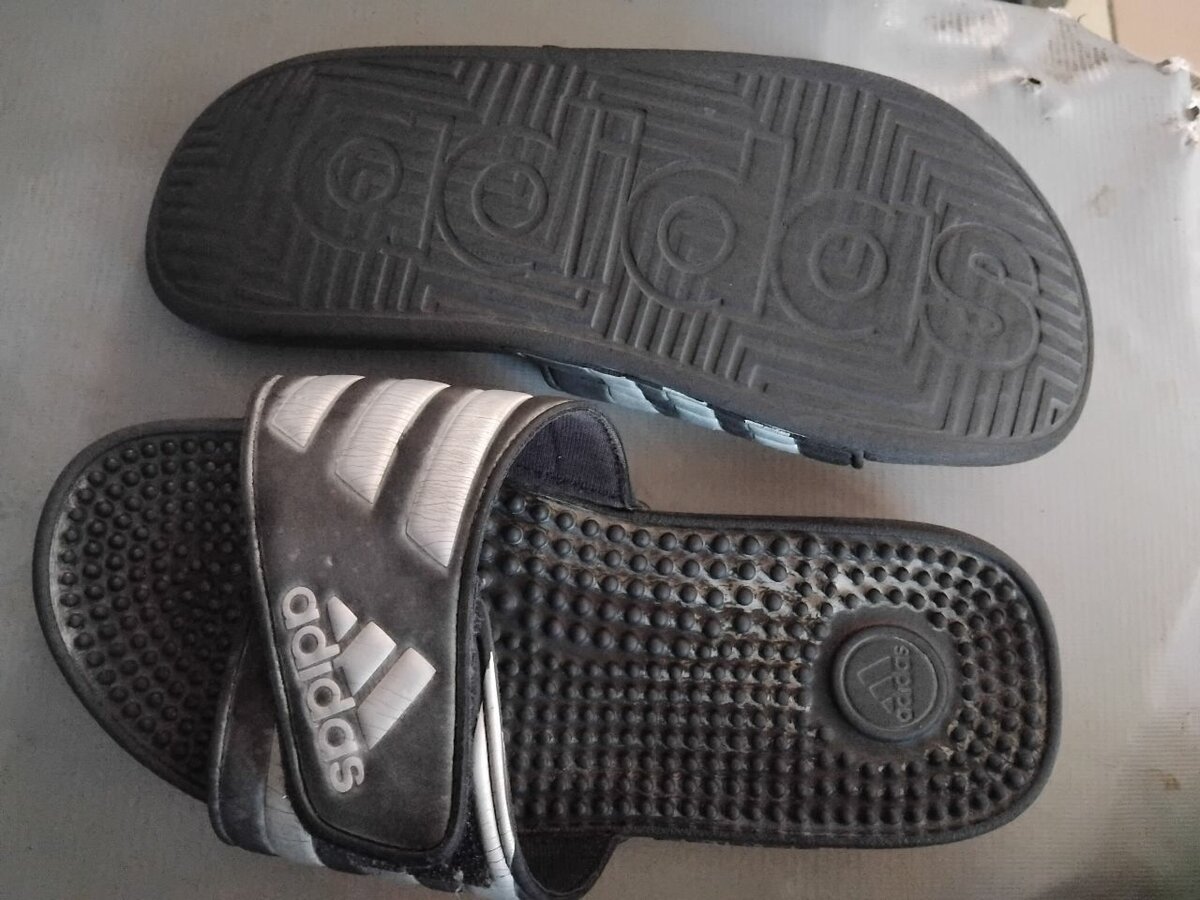 Claquettes Adidas confort