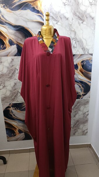 Abaya élégante bordeaux