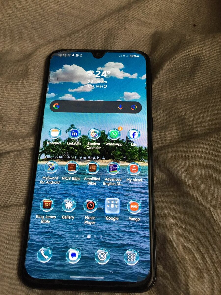 SAMSUNG A40