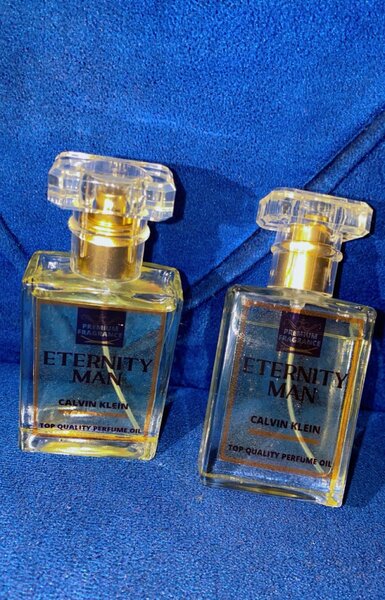 Undiluted oil fragrance from paris