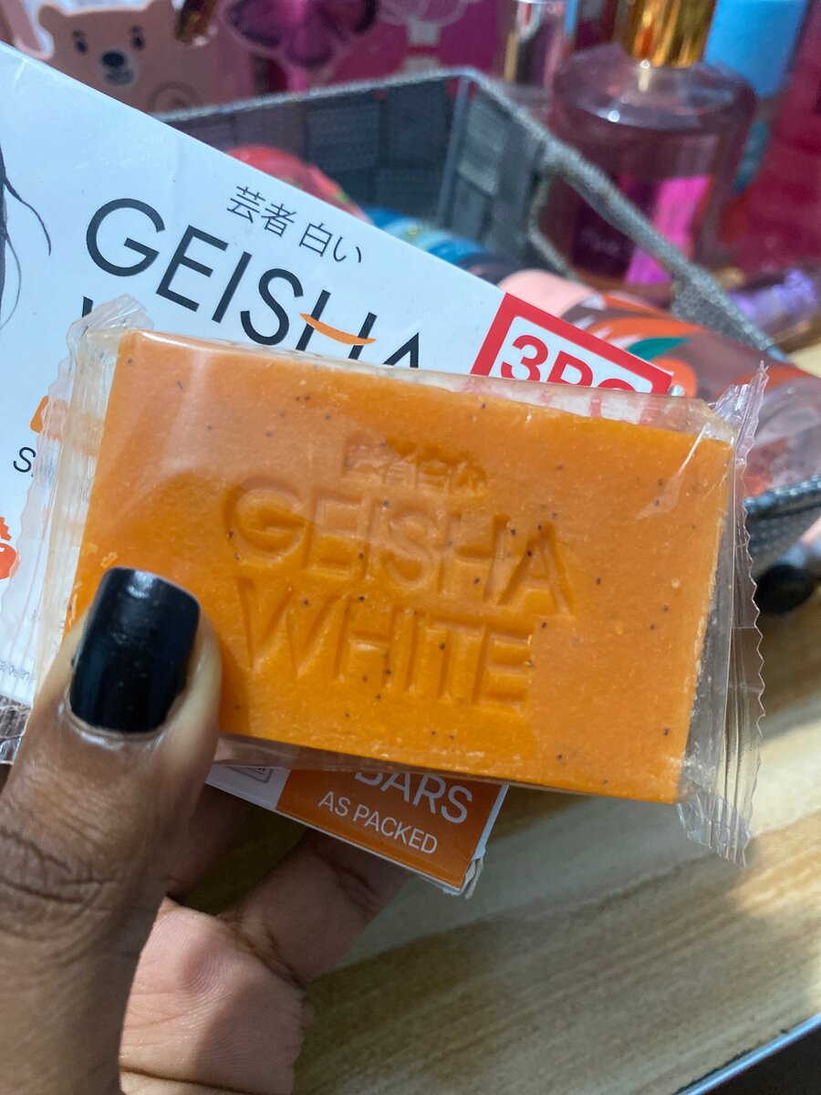 Savon Geisha White clarifiant