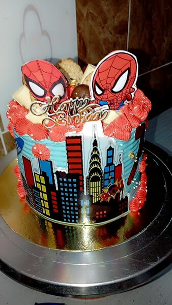 Pizza,mini buger,quiches,cakes