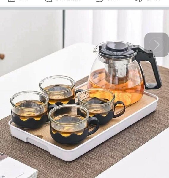 1L teapot with teacups