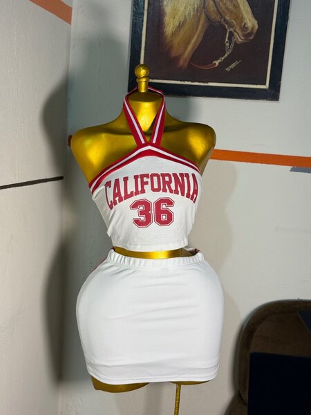 Ensemble sportive California