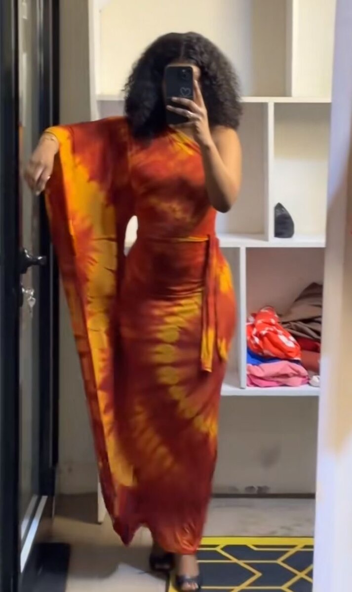 Robe chic rouge en coton