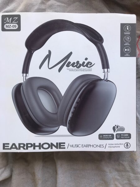 Headphone
