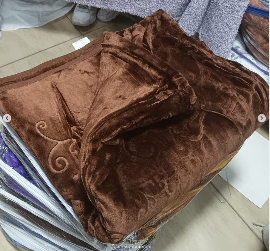 1PLY BLANKETS QUEEN SIZE