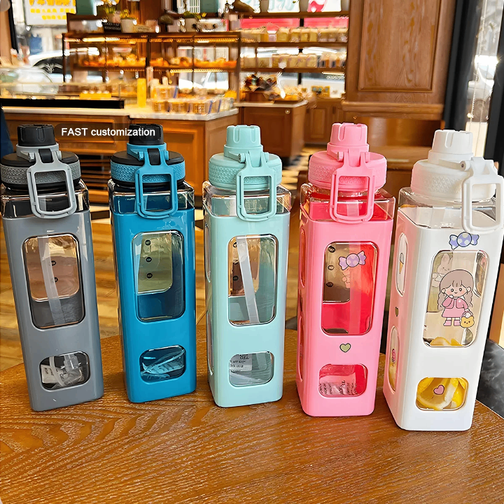 Bouteille d'Eau avec Décoration