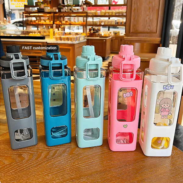 Bouteille d'Eau avec Décoration