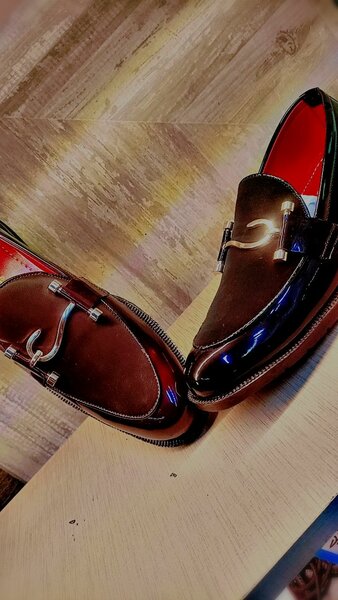 Dress shoes