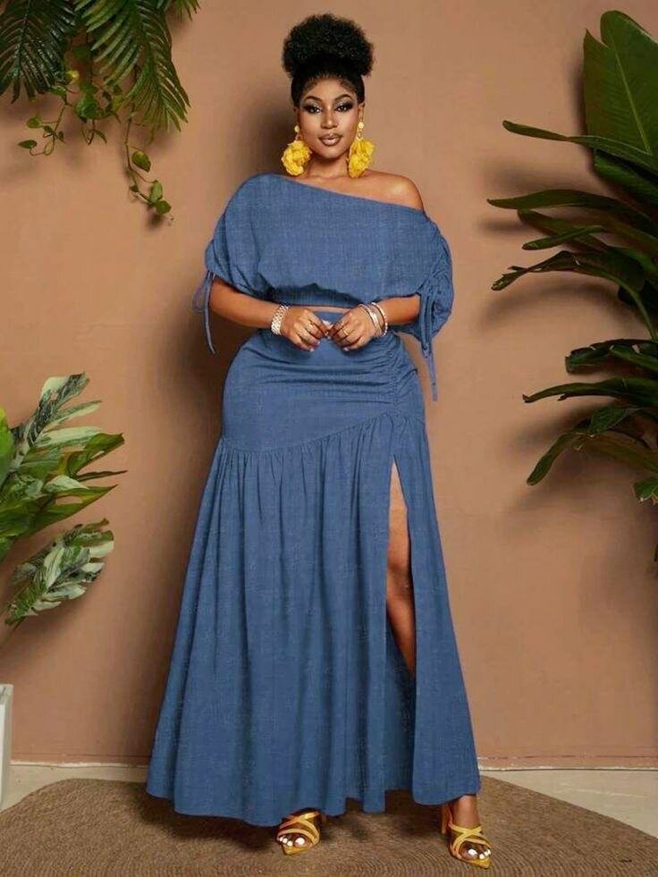 Robe Maxi Élégante Fendue
